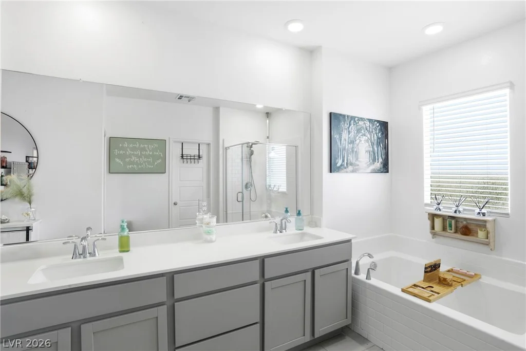 9672 Abel Cliff, Las Vegas, NV 89143