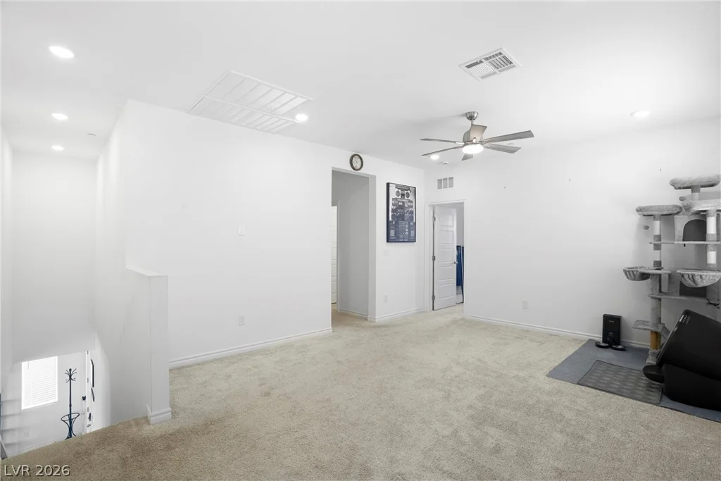 9672 Abel Cliff, Las Vegas, NV 89143