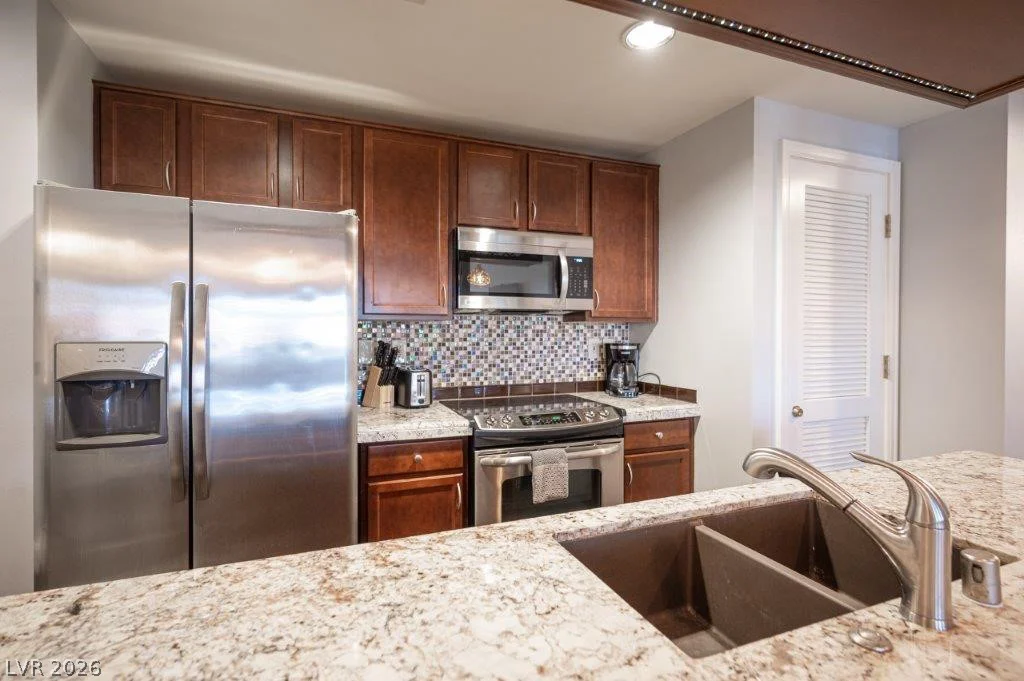 30 Strada Di Villaggio, Henderson, NV 89011