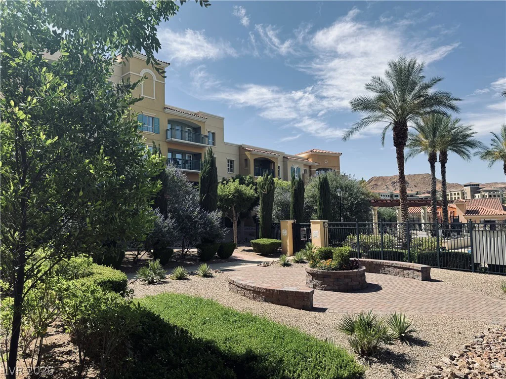30 Strada Di Villaggio, Henderson, NV 89011