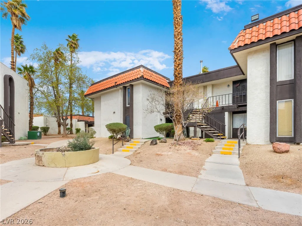 1405 Vegas Valley, Las Vegas, NV 89169