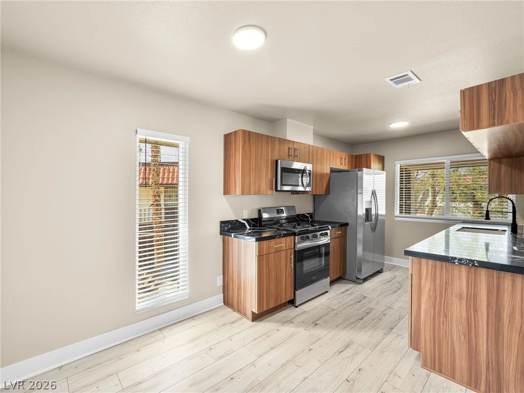 1405 Vegas Valley, Las Vegas, NV 89169