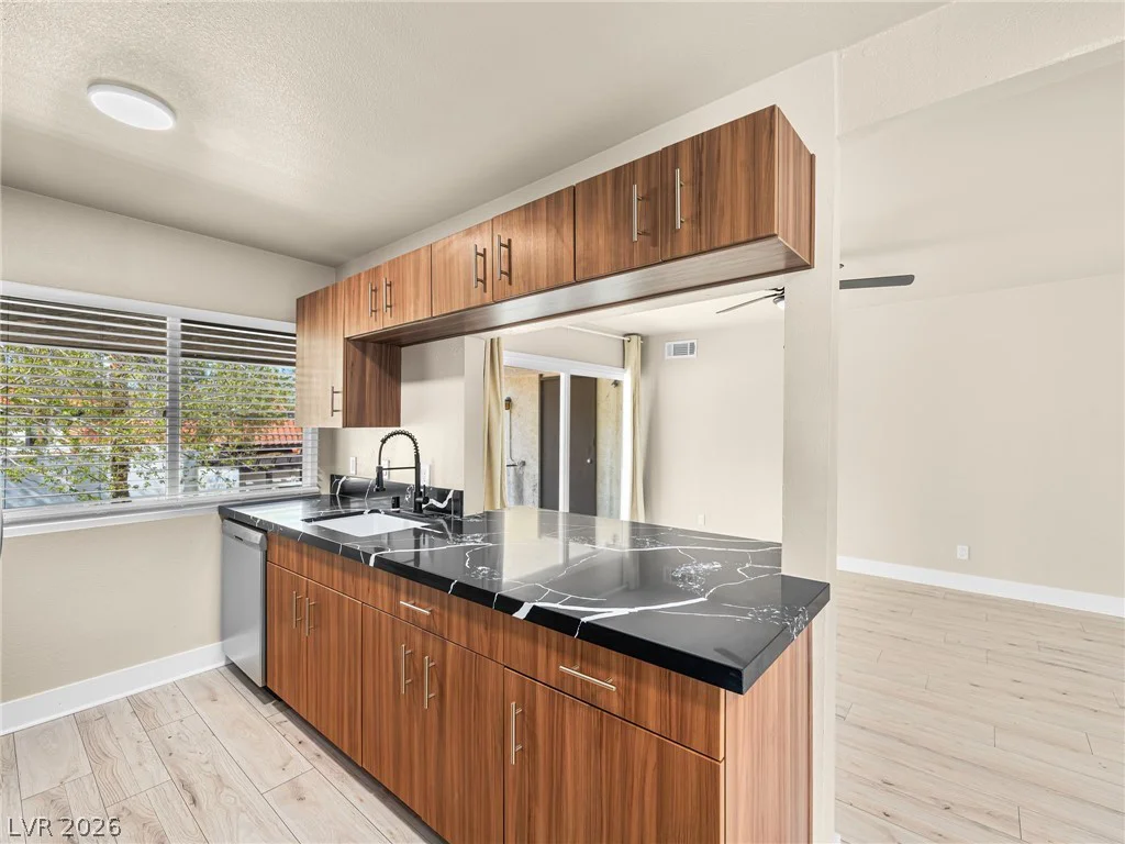 1405 Vegas Valley, Las Vegas, NV 89169
