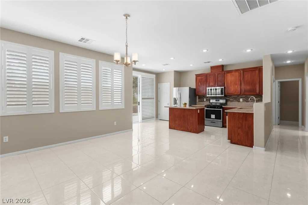 319 Fox Lake, Las Vegas, NV 89148