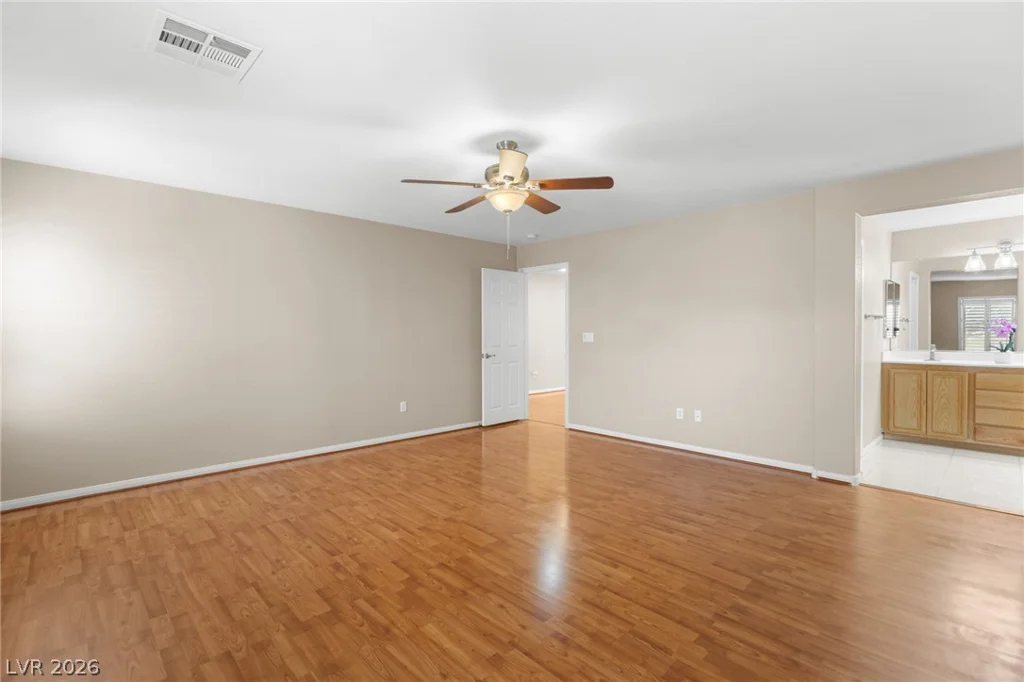 319 Fox Lake, Las Vegas, NV 89148