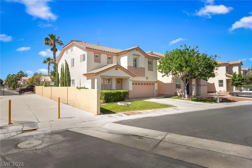 319 Fox Lake, Las Vegas, NV 89148