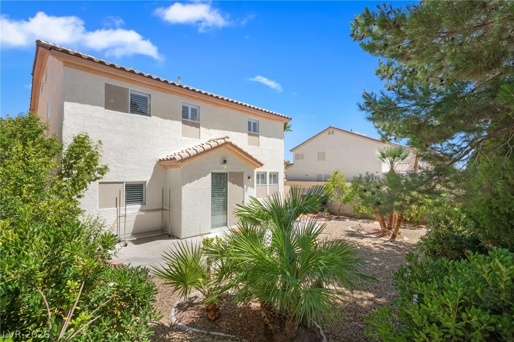 319 Fox Lake, Las Vegas, NV 89148