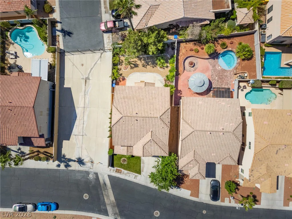 319 Fox Lake, Las Vegas, NV 89148