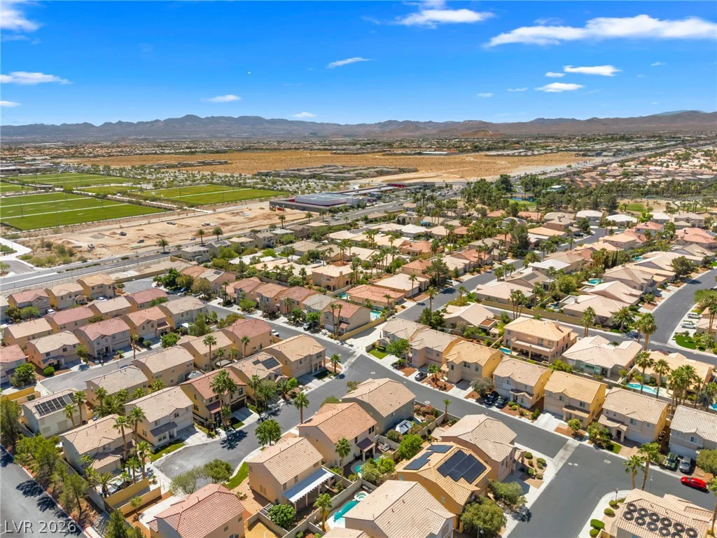 319 Fox Lake, Las Vegas, NV 89148
