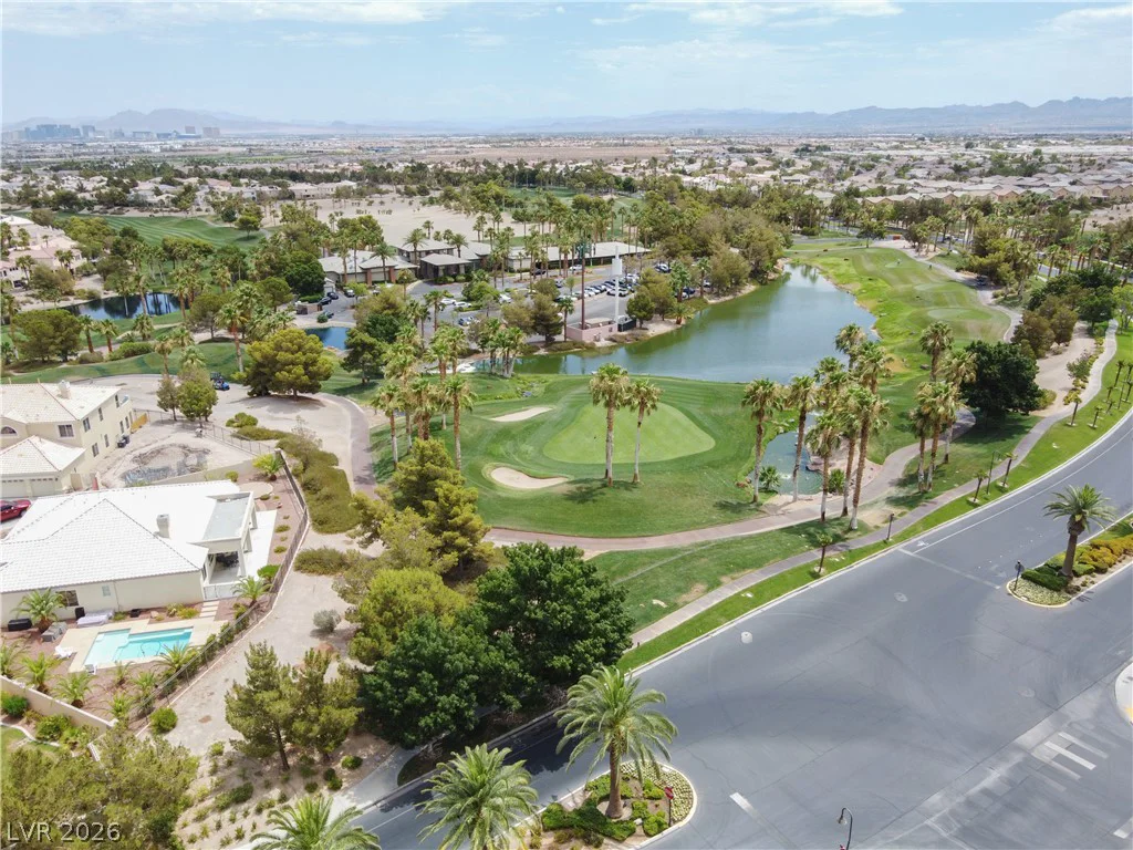 319 Fox Lake, Las Vegas, NV 89148