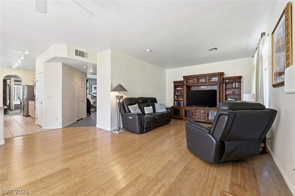 4542 Laguna Vista, Las Vegas, NV 89147