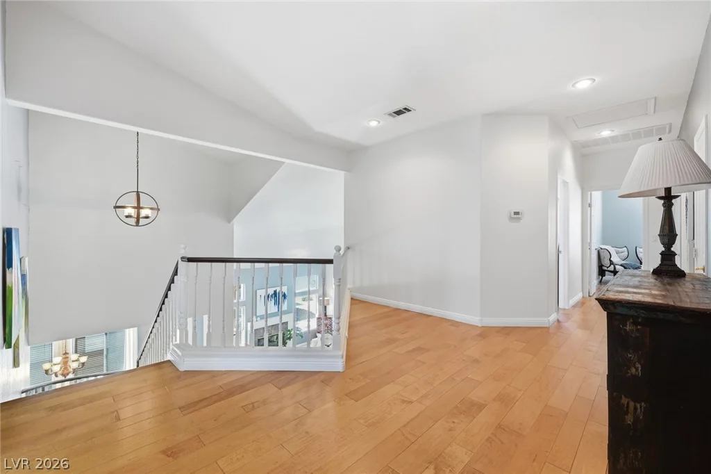 4542 Laguna Vista, Las Vegas, NV 89147