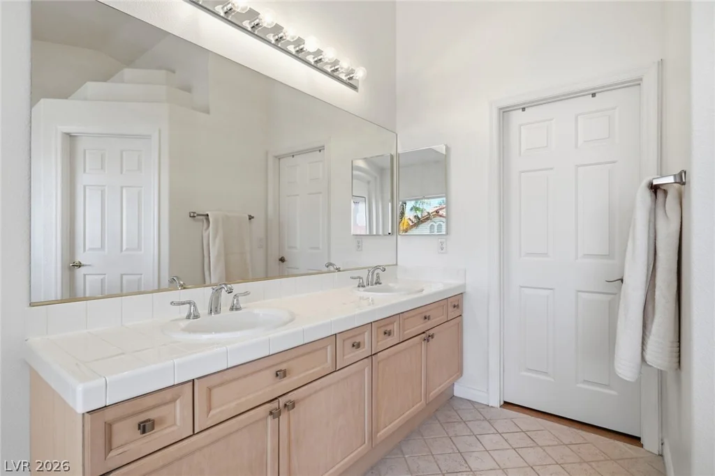 4542 Laguna Vista, Las Vegas, NV 89147