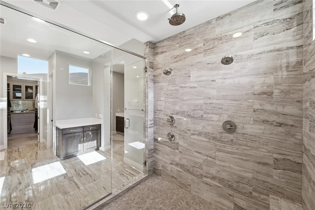 6957 Rainstone, Las Vegas, NV 89148