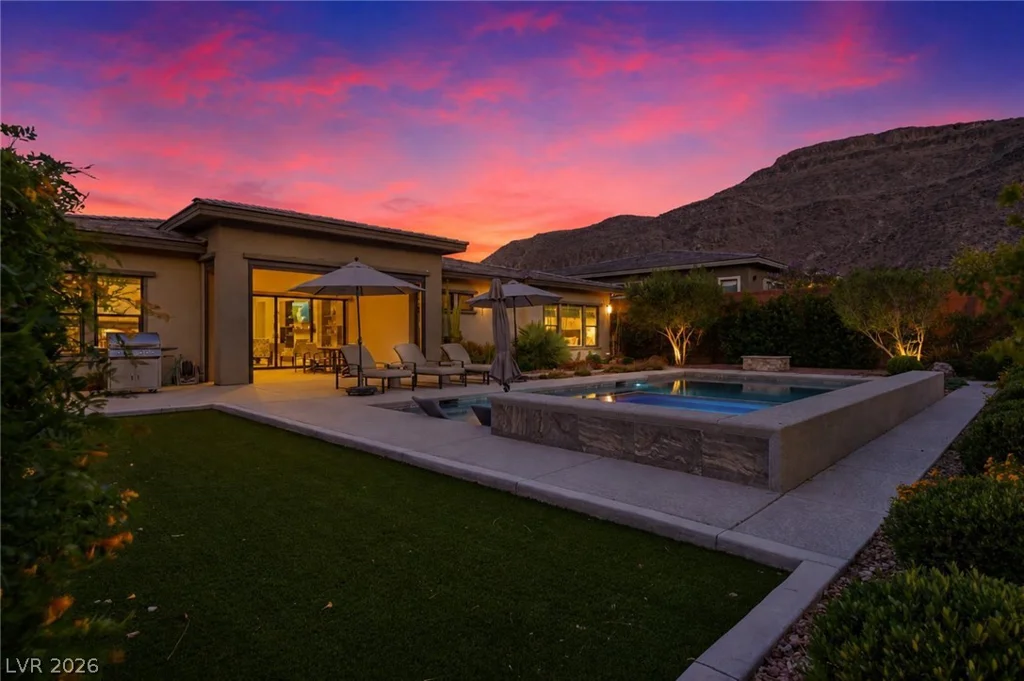 6957 Rainstone, Las Vegas, NV 89148