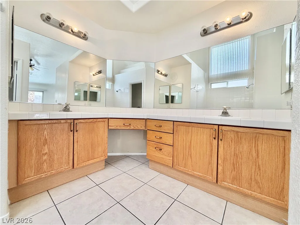2919 Atwater, North Las Vegas, NV 89032