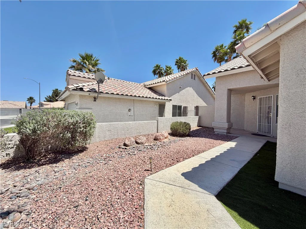 2919 Atwater, North Las Vegas, NV 89032