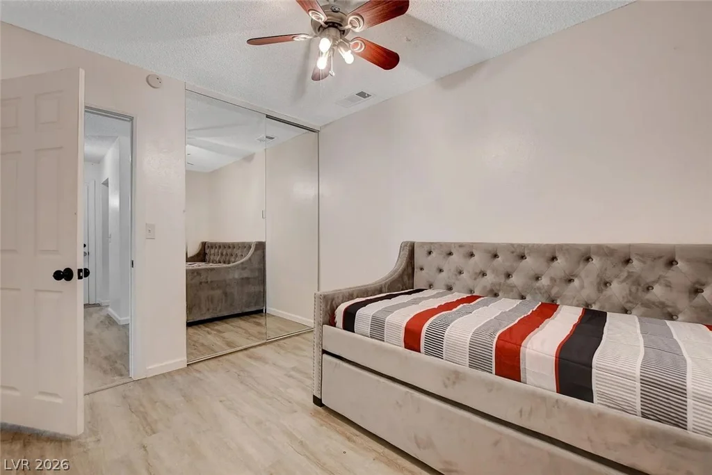 5171 Reeder, Las Vegas, NV 89119