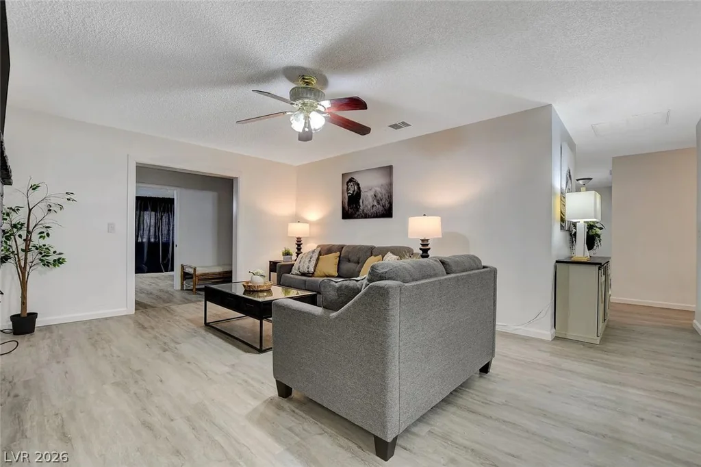 5171 Reeder, Las Vegas, NV 89119