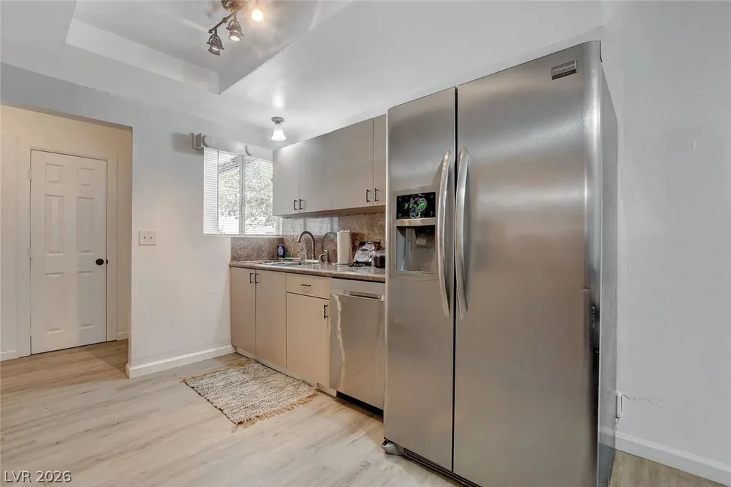 5171 Reeder, Las Vegas, NV 89119