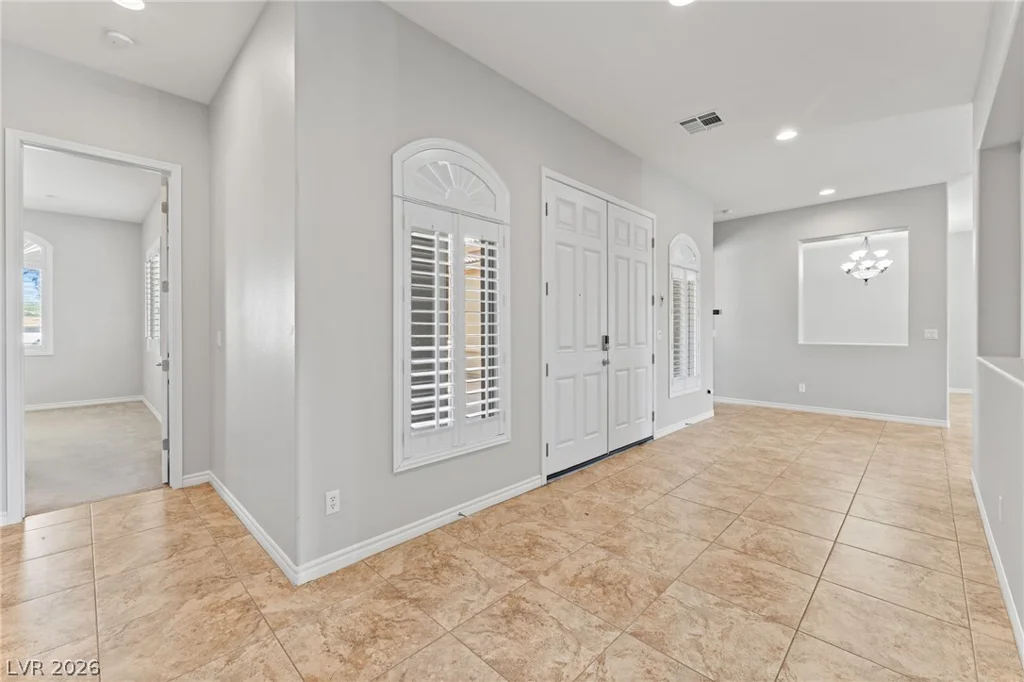 8370 Unicorn, Las Vegas, NV 89131