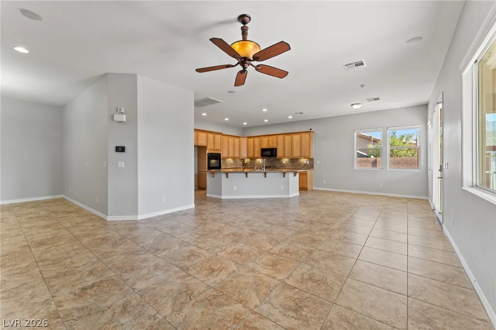 8370 Unicorn, Las Vegas, NV 89131