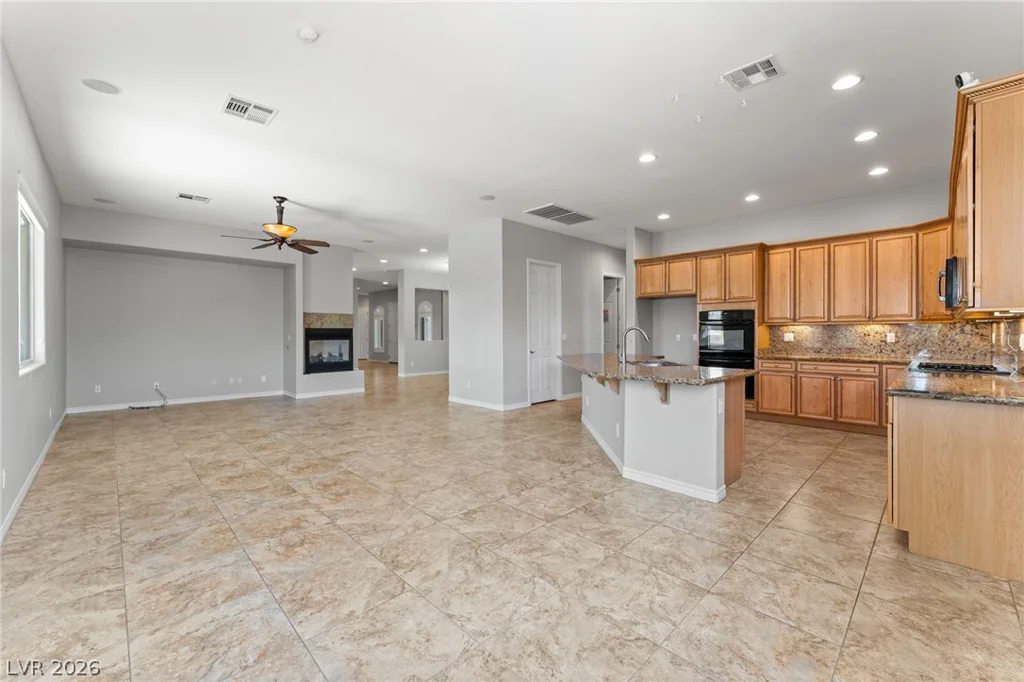 8370 Unicorn, Las Vegas, NV 89131