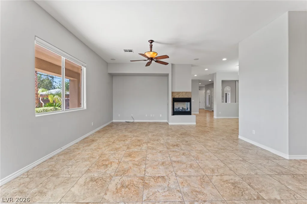 8370 Unicorn, Las Vegas, NV 89131