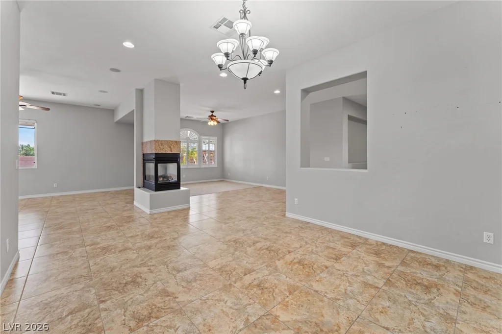 8370 Unicorn, Las Vegas, NV 89131
