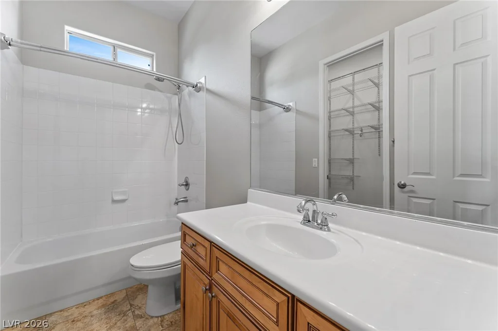 8370 Unicorn, Las Vegas, NV 89131