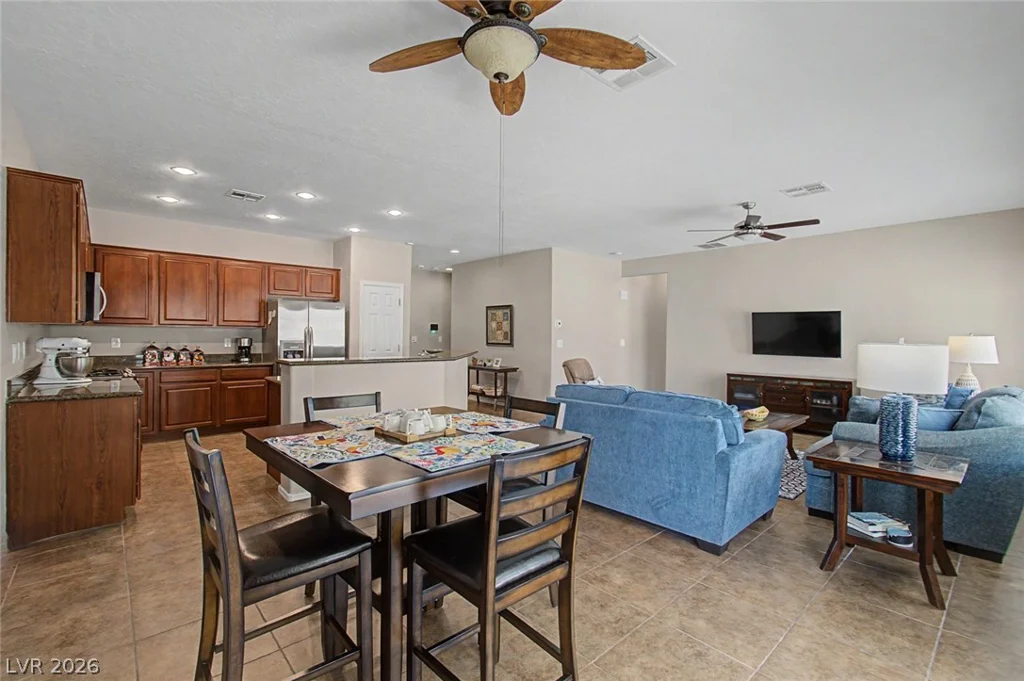 7421 Grassquit, North Las Vegas, NV 89084