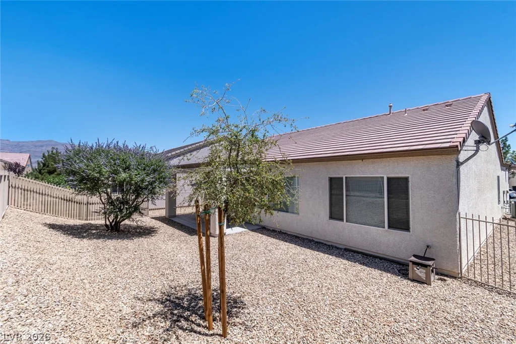 7421 Grassquit, North Las Vegas, NV 89084