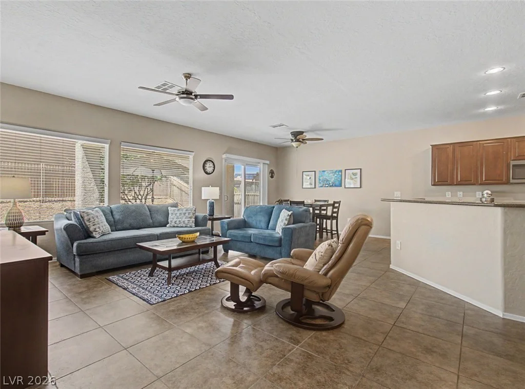 7421 Grassquit, North Las Vegas, NV 89084