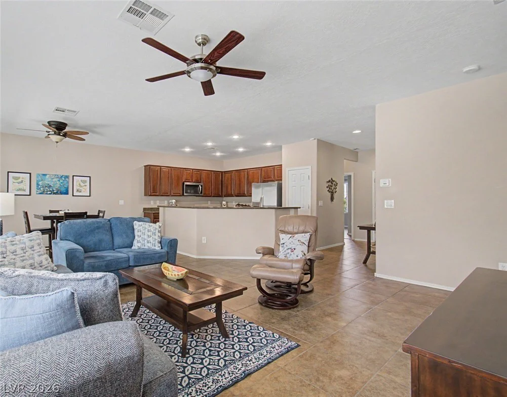 7421 Grassquit, North Las Vegas, NV 89084