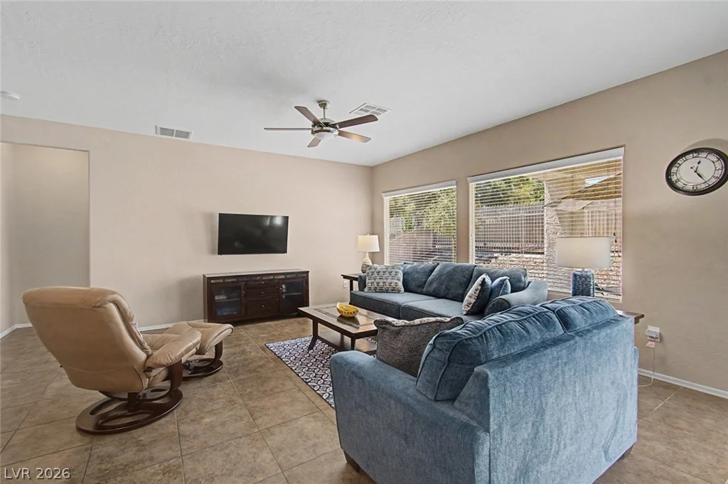 7421 Grassquit, North Las Vegas, NV 89084
