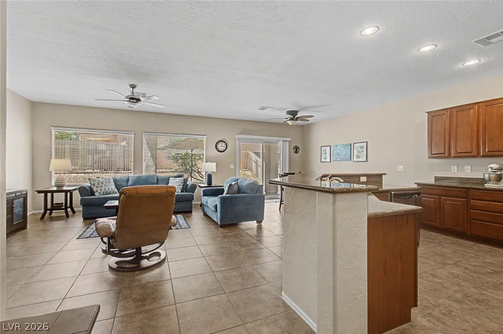 7421 Grassquit, North Las Vegas, NV 89084