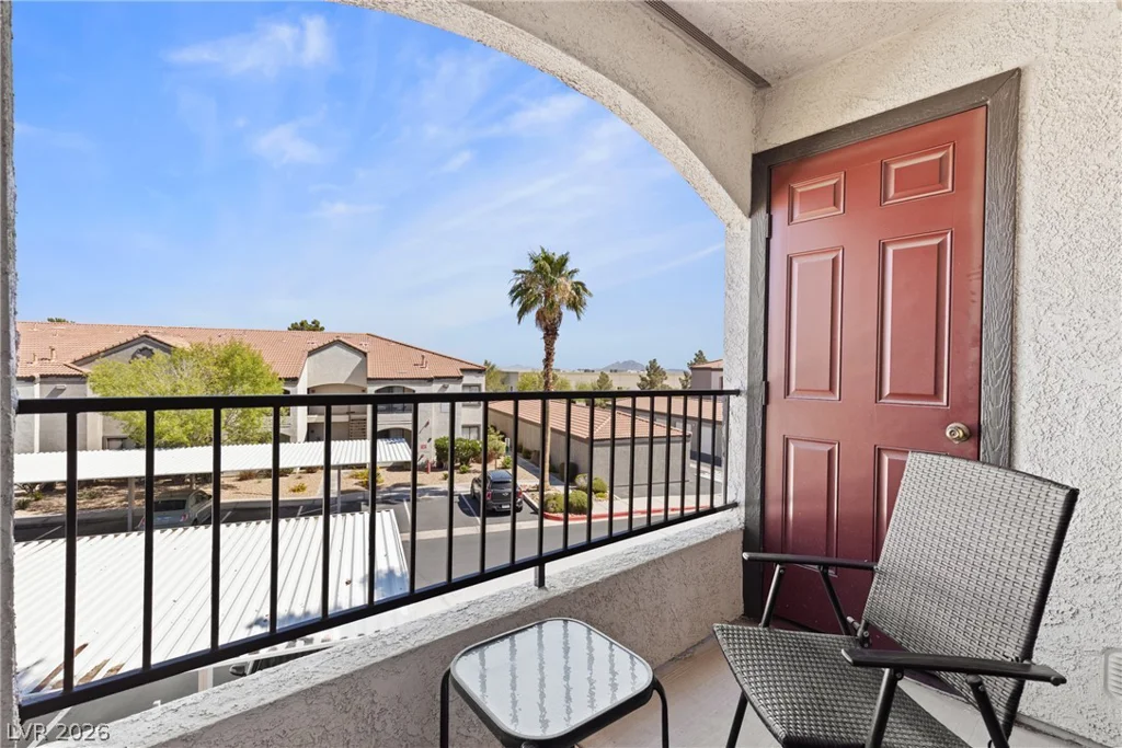 950 Seven Hills, Henderson, NV 89052