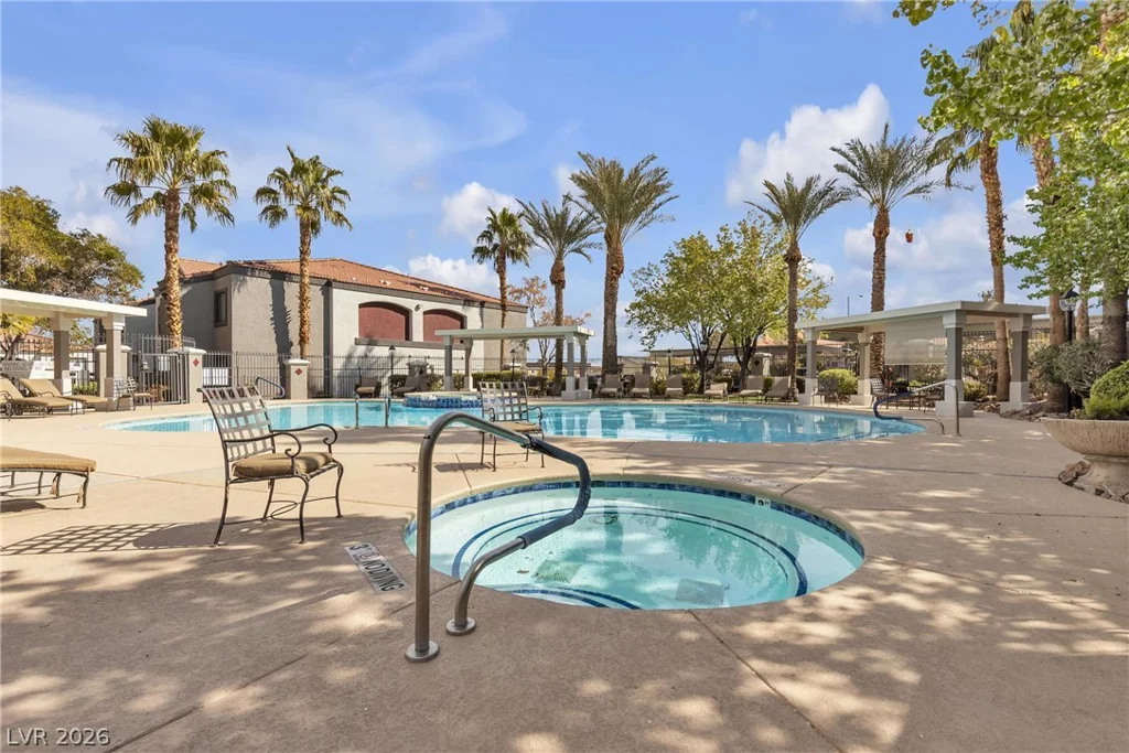 950 Seven Hills, Henderson, NV 89052