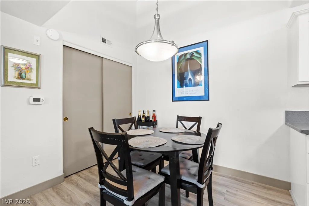 950 Seven Hills, Henderson, NV 89052