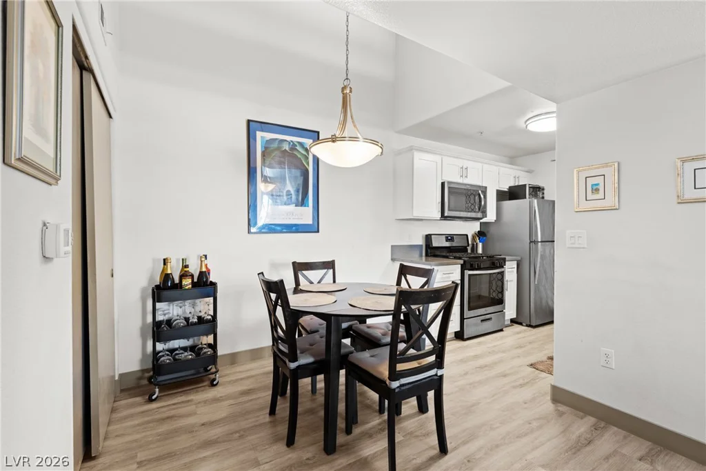 950 Seven Hills, Henderson, NV 89052
