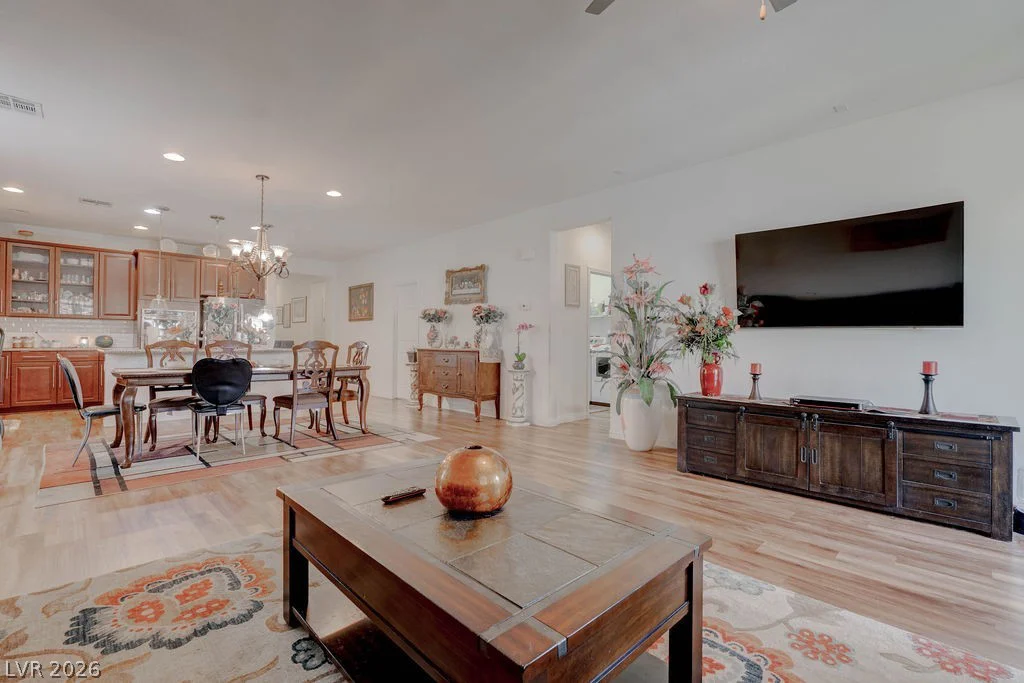 6148 Widowbird, North Las Vegas, NV 89031
