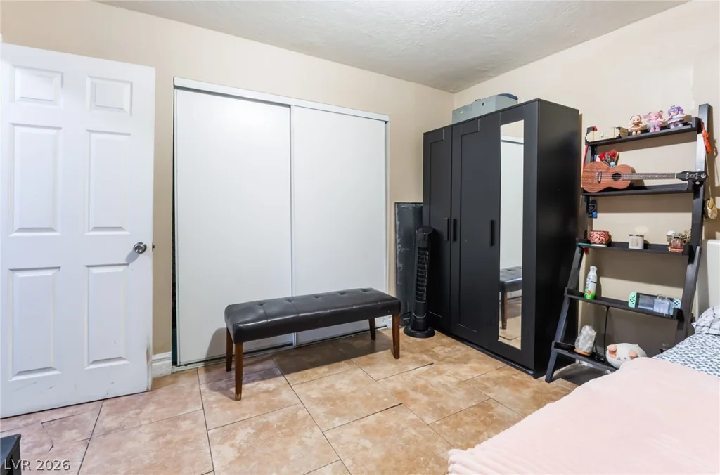 1413 17th, Las Vegas, NV 89104