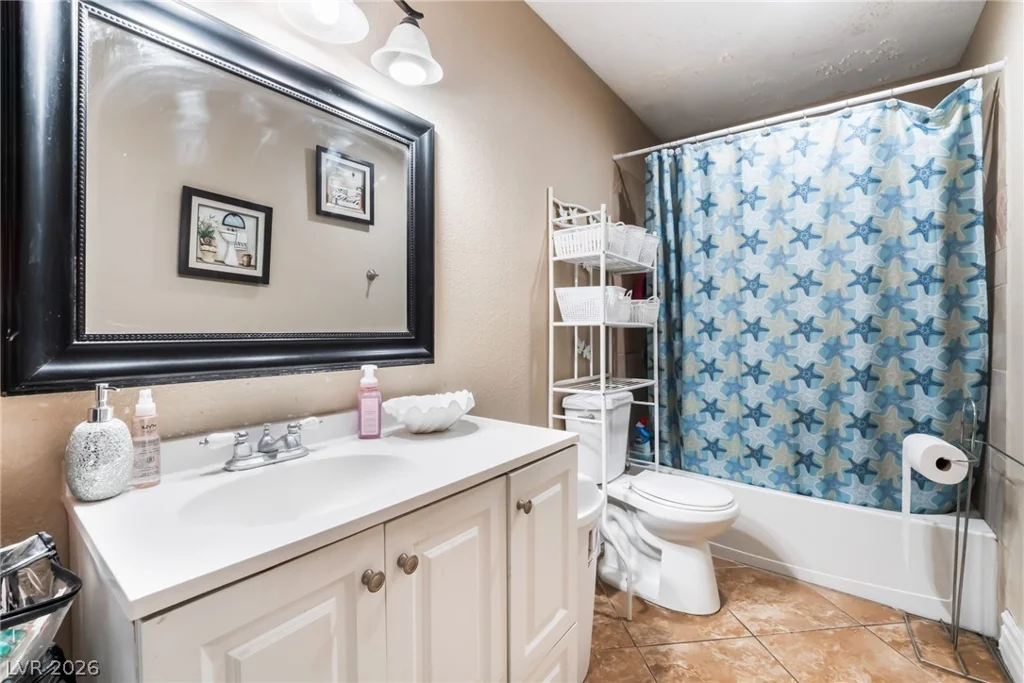 1413 17th, Las Vegas, NV 89104