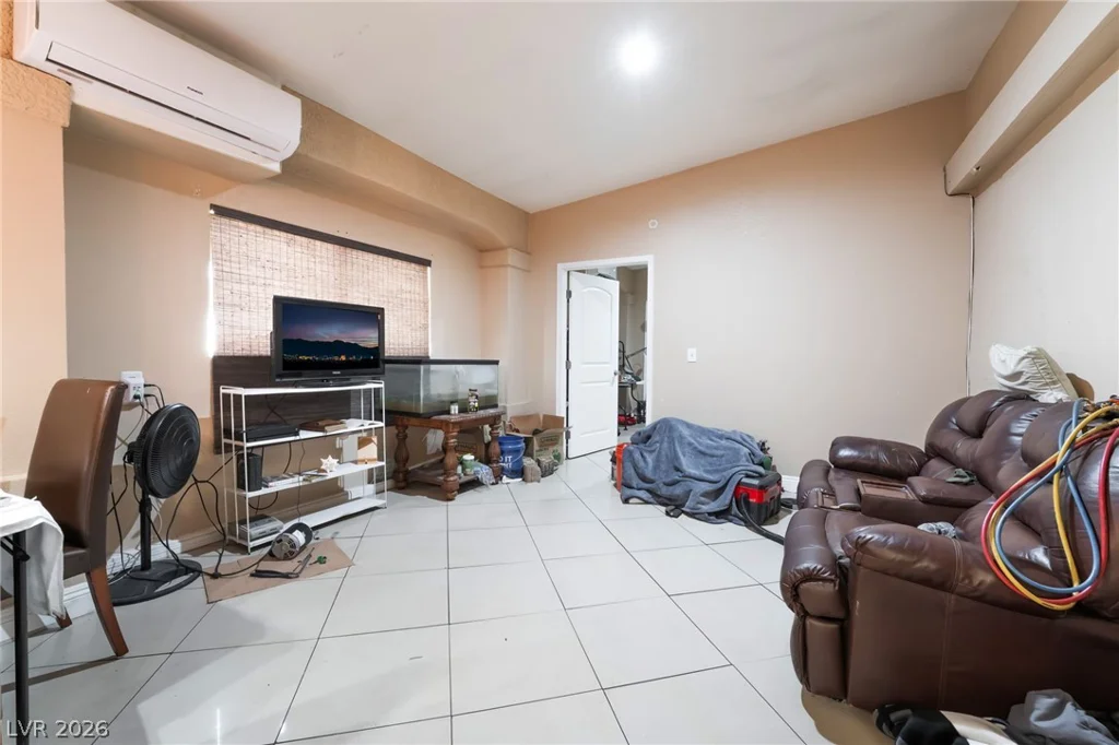 1413 17th, Las Vegas, NV 89104