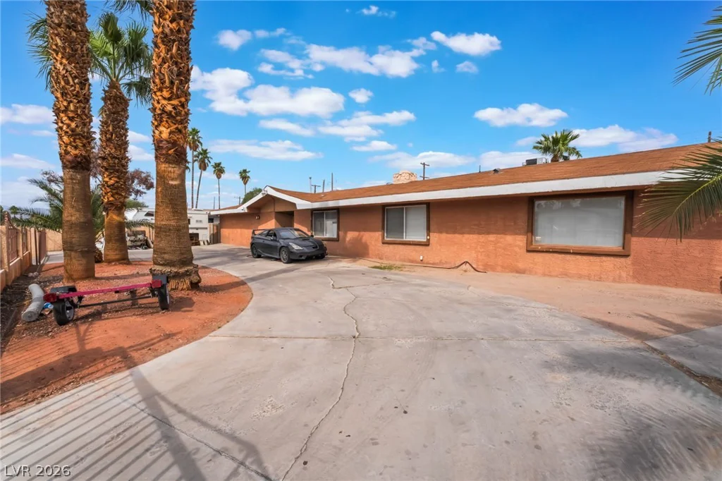 1413 17th, Las Vegas, NV 89104