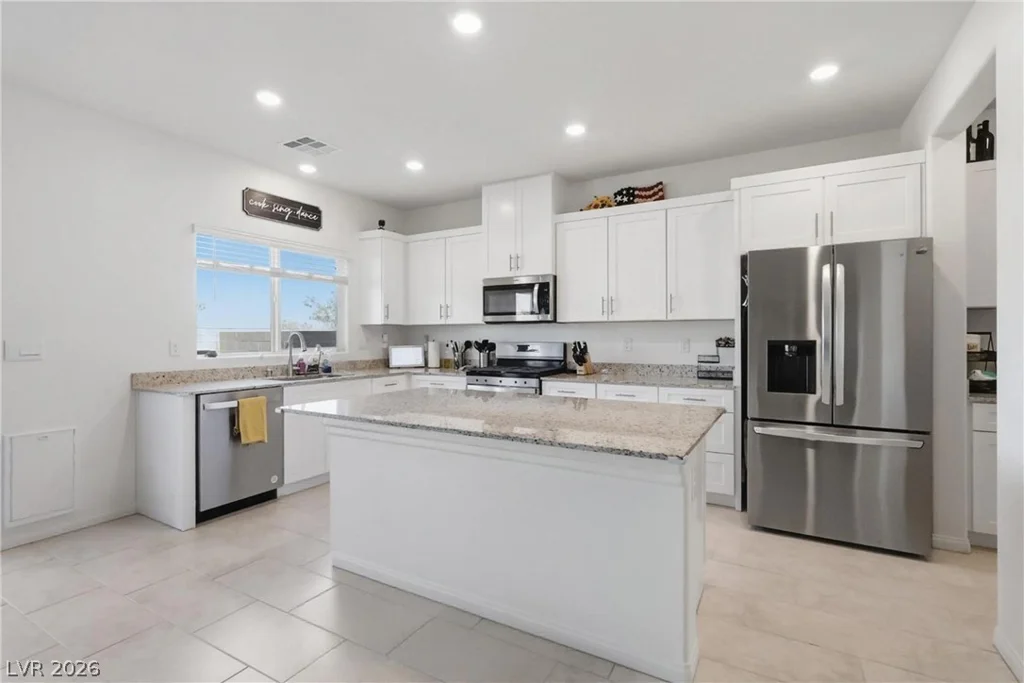 1754 Bonnie Bay, North Las Vegas, NV 89084