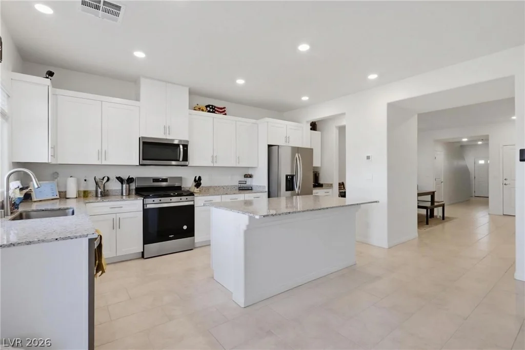 1754 Bonnie Bay, North Las Vegas, NV 89084