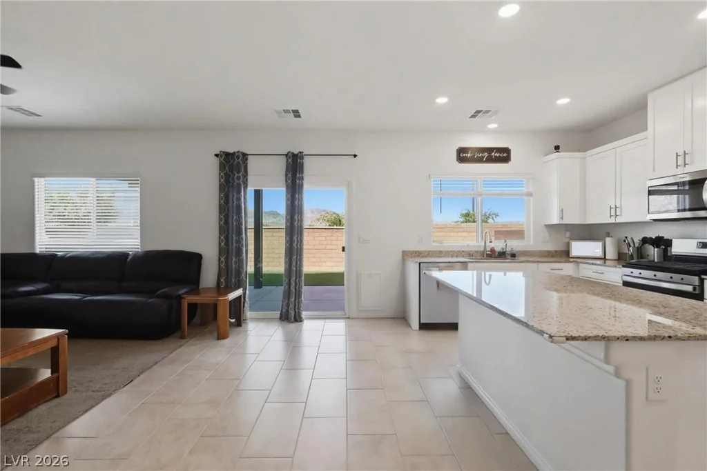 1754 Bonnie Bay, North Las Vegas, NV 89084