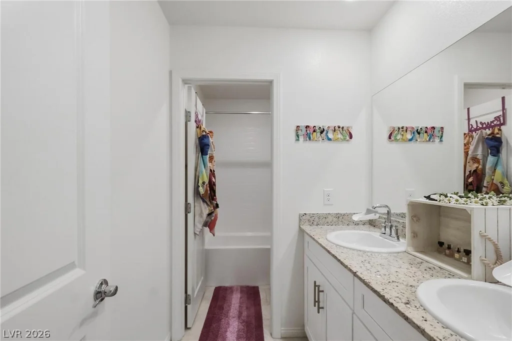 1754 Bonnie Bay, North Las Vegas, NV 89084