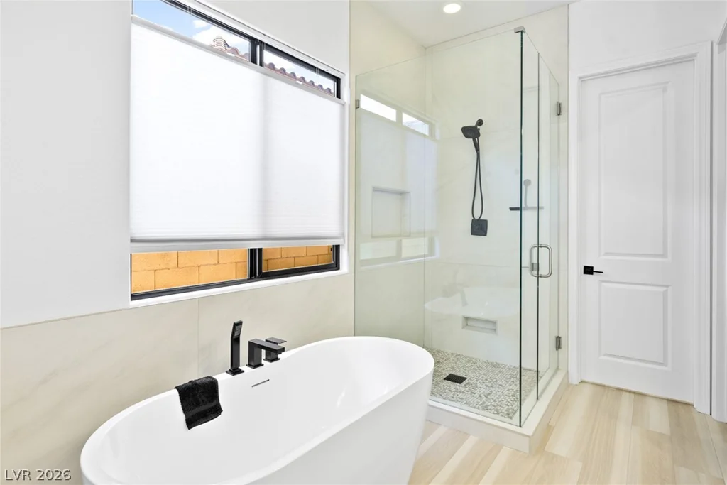 9869 Heather Moore, Las Vegas, NV 89166